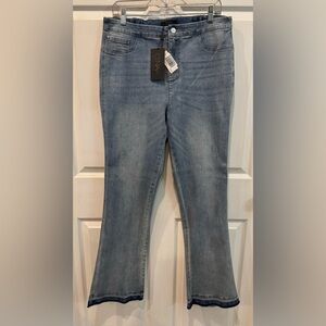 Cenia Convijean Light Wash Boot Cut Jeans Adjustable Zipper Waist Womens Size 14